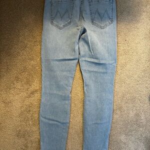 Mother Looker Crop size 27
